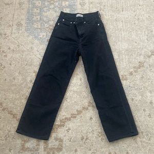 Madewell black cropped jeans size 26